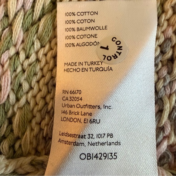 Anthropologie by Anthropologie Scalloped Sleeveless Vest Size XXSP - Picture 7 of 9